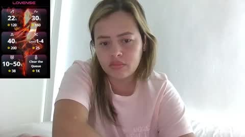 Snapshot of saramartinez100 chatting on March 7, 2025, 11:51 am sara martinez online show from March 7, 2025, 11:51 am