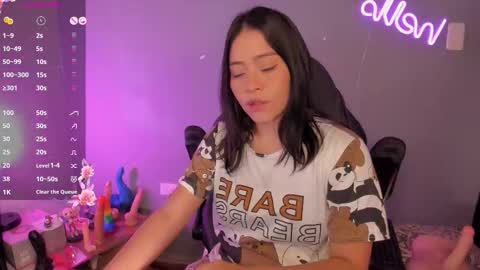 Snapshot of saraowens1 chatting on January 7, 2026, 2:30 pm saraowens online show from January 7, 2026, 2:30 pm