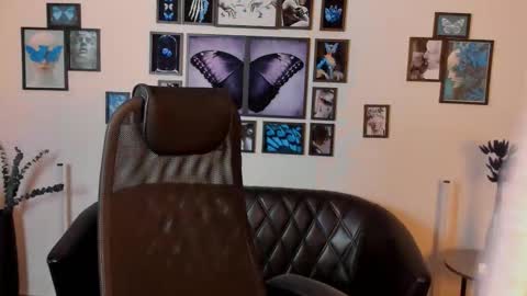 Snapshot of sarrahrice chatting on February 21, 2026, 5:58 pm SarahRice online show from February 21, 2026, 5:58 pm