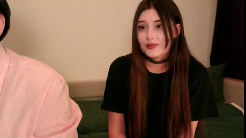 Snapshot of sasakyra chatting on September 14, 2025, 1:21 pm sasakyra online show from September 14, 2025, 1:21 pm