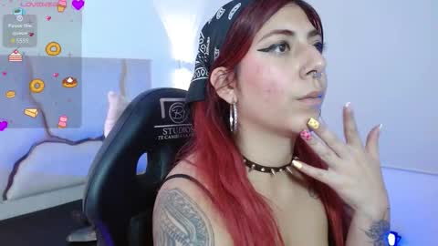 sashaa_tay online show from February 12, 2026, 7:42 pm