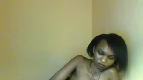 Snapshot of sasy_tina chatting on February 17, 2026, 1:02 am Tina online show from February 17, 2026, 1:02 am