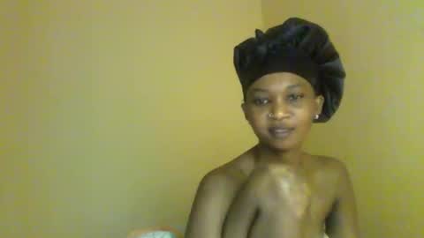 Snapshot of sasy_tina chatting on February 27, 2026, 10:37 am Tina online show from February 27, 2026, 10:37 am