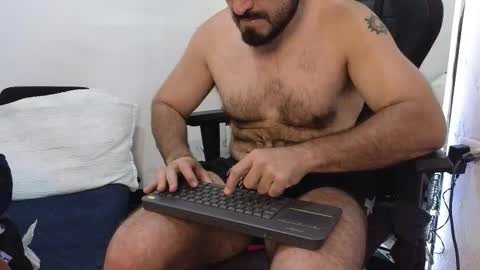 sebastian   muscleman  daddy   the better  latin  lover   online show from February 11, 2026, 3:17 pm