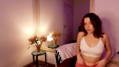 Snapshot of scaldingcream chatting on February 23, 2025, 8:49 am scaldingcream online show from February 23, 2025, 8:49 am