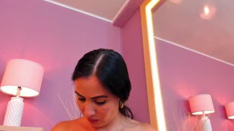 Snapshot of scarlet_edwars chatting on January 22, 2025, 7:03 pm Scarlet Edwars online show from January 22, 2025, 7:03 pm