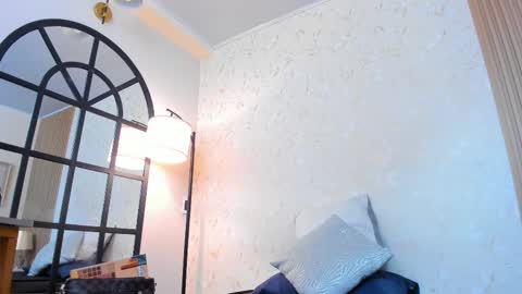 Snapshot of scarlet_edwars chatting on January 17, 2026, 6:11 pm Scarlet Edwars online show from January 17, 2026, 6:11 pm