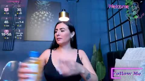 Snapshot of scarlet_edwars chatting on February 27, 2026, 7:14 pm Scarlet Edwars online show from February 27, 2026, 7:14 pm