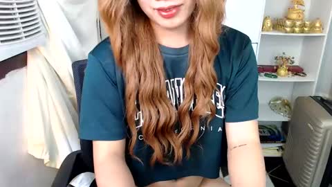 Snapshot of scarletxxxx chatting on December 13, 2024, 9:24 am Queen Scarlet online show from December 13, 2024, 9:24 am