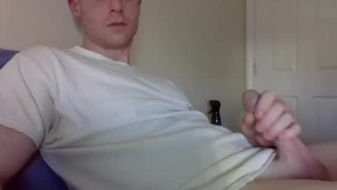 scooter912 online show from December 13, 2024, 7:21 pm