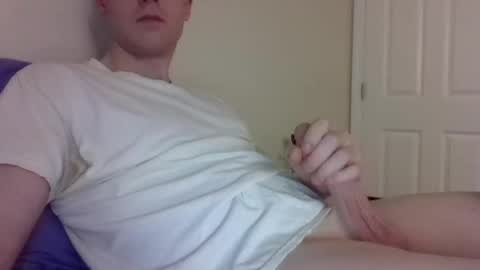 scooter912 online show from December 14, 2024, 2:56 am