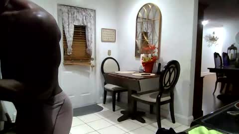 Snapshot of sdawg2xx chatting on February 23, 2026, 3:48 am sdawg2xx online show from February 23, 2026, 3:48 am