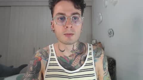 Snapshot of sebasbigdick_ chatting on December 17, 2024, 2:44 am spityio instagram online show from December 17, 2024, 2:44 am