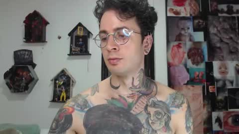 Snapshot of sebasbigdick_ chatting on January 29, 2025, 3:44 am spityio instagram online show from January 29, 2025, 3:44 am