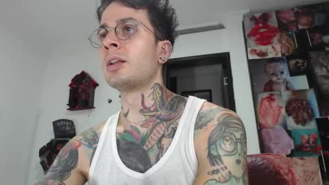 Snapshot of sebasbigdick_ chatting on February 24, 2025, 3:02 am spityio instagram online show from February 24, 2025, 3:02 am