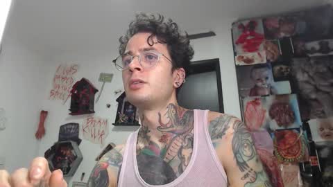 Snapshot of sebasbigdick_ chatting on February 15, 2026, 6:43 am spityio instagram online show from February 15, 2026, 6:43 am