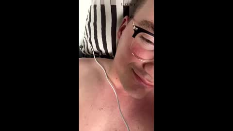 Snapshot of sebastianbrd1 chatting on September 14, 2025, 3:11 pm Sebastian online show from September 14, 2025, 3:11 pm