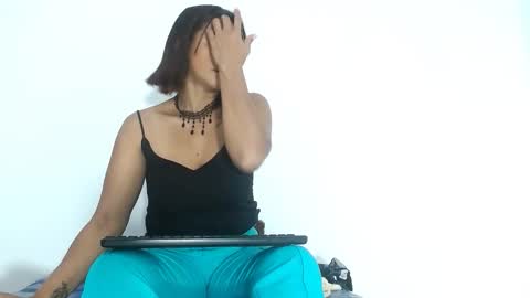 Snapshot of seductivespellvagina80 chatting on February 28, 2026, 6:03 am Estefany online show from February 28, 2026, 6:03 am