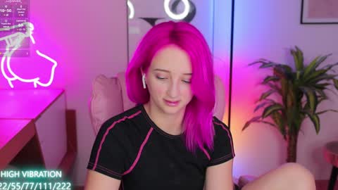 Selena Lily online show from January 30, 2025, 3:40 pm