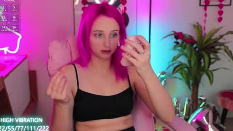 Selena Lily online show from February 14, 2025, 10:28 am