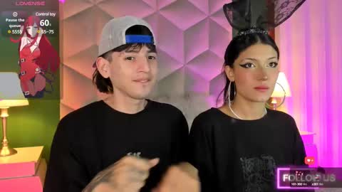 sett_and_gwen online show from January 13, 2025, 7:11 am