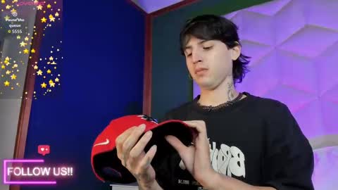 sett_and_gwen online show from November 11, 2025, 3:39 am