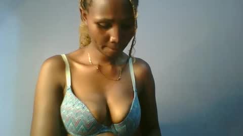 Snapshot of sexie_love chatting on March 11, 2025, 6:21 am Nancy online show from March 11, 2025, 6:21 am