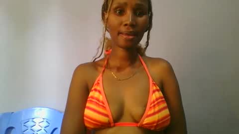 Snapshot of sexie_love chatting on March 12, 2025, 10:05 am Nancy online show from March 12, 2025, 10:05 am