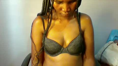 Snapshot of sexie_love chatting on September 10, 2025, 12:38 pm Nancy online show from September 10, 2025, 12:38 pm