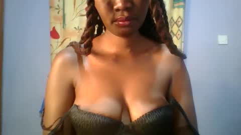 Snapshot of sexie_love chatting on October 11, 2025, 9:57 pm Nancy online show from October 11, 2025, 9:57 pm