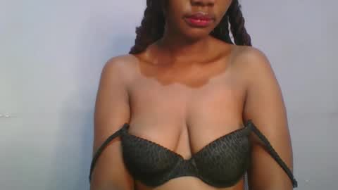 Snapshot of sexie_love chatting on October 19, 2025, 5:08 am Nancy online show from October 19, 2025, 5:08 am