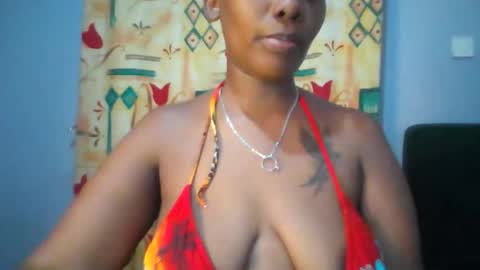 Snapshot of sexie_love chatting on February 25, 2026, 7:56 pm Nancy online show from February 25, 2026, 7:56 pm