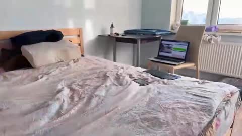 Snapshot of sextownsix chatting on October 20, 2025, 1:00 pm NIKKI KATE LIZA AND BOYS online show from October 20, 2025, 1:00 pm