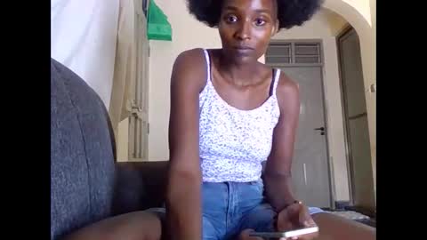 sexxy_liney online show from February 22, 2025, 6:52 pm