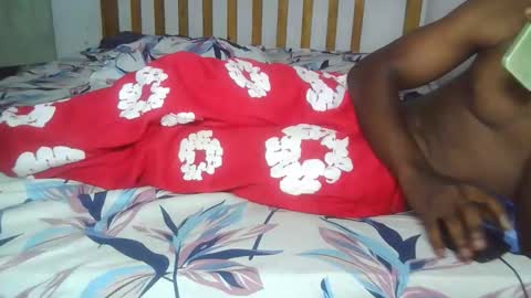 sexxybooty254 online show from November 20, 2025, 12:49 pm