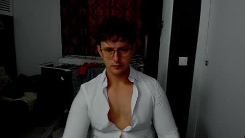 Sexxymuscles4U online show from October 30, 2025, 9:22 am