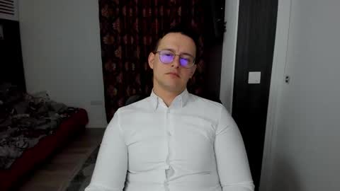 Sexxymuscles4U online show from February 17, 2026, 12:34 pm