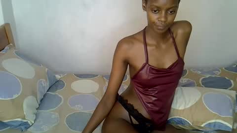 Snapshot of sexy_charliee chatting on February 2, 2026, 4:11 am sexy_charliee online show from February 2, 2026, 4:11 am