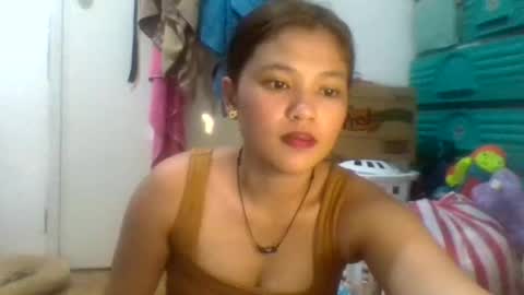 sexy_lips_pinay online show from October 20, 2025, 1:44 pm
