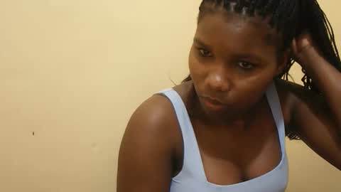 Snapshot of sexy_roz chatting on March 1, 2026, 7:21 am Queen online show from March 1, 2026, 7:21 am