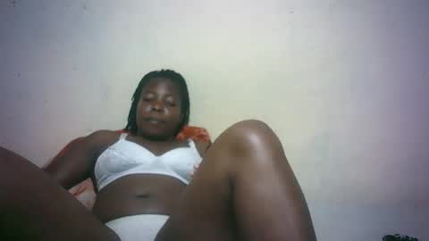 sexy_sandrah online show from February 3, 2026, 12:43 pm