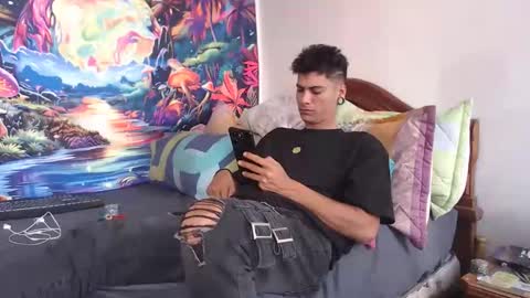 Snapshot of sexydarkhunter2 chatting on February 19, 2026, 6:15 pm Mike online show from February 19, 2026, 6:15 pm