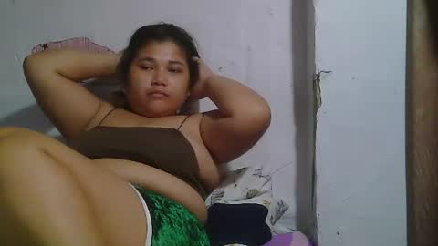 sexykittymom online show from February 12, 2025, 9:11 pm