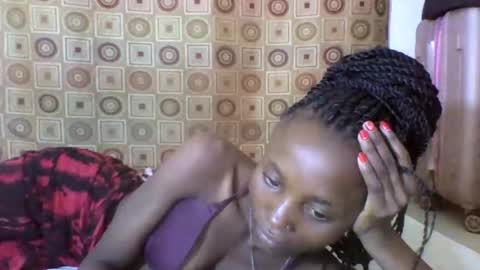 VIVIAN online show from February 10, 2025, 2:48 pm