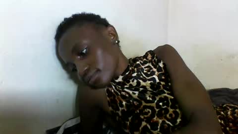 VIVIAN online show from February 22, 2025, 8:40 am