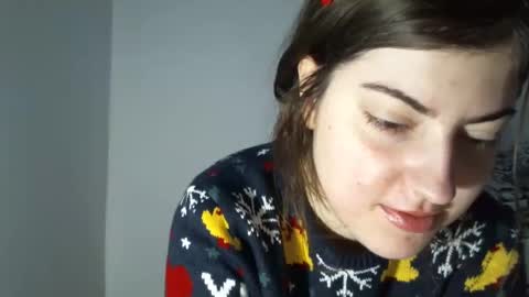 Snapshot of sexynyu18 chatting on December 25, 2024, 11:33 am Alex online show from December 25, 2024, 11:33 am