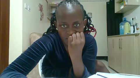 Snapshot of sexyreddebony chatting on December 15, 2024, 10:04 pm sexyreddebony online show from December 15, 2024, 10:04 pm