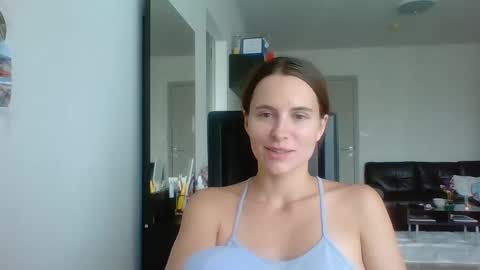 Snapshot of sexyviolettcat chatting on February 28, 2026, 2:45 am Victory online show from February 28, 2026, 2:45 am