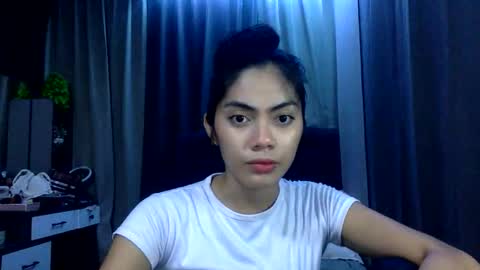 Xenaaa online show from January 18, 2026, 4:33 pm