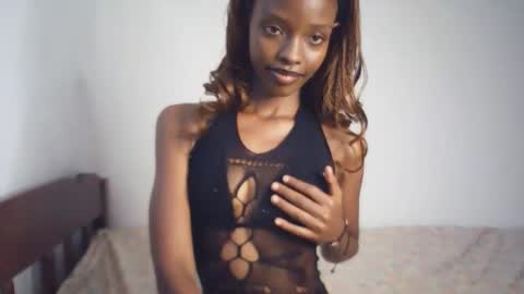 Snapshot of sexyzuriel chatting on February 9, 2026, 4:16 am sexyzuriel online show from February 9, 2026, 4:16 am